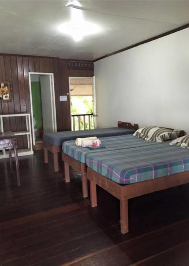 Ricos Beach Cottages El Nido Luaran gambar